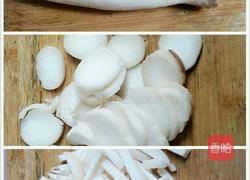 双菇肉片的做法图解3