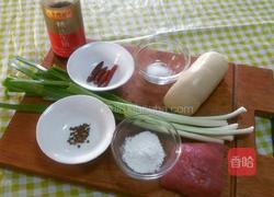 私房菜：素鸡炒肉丝的做法图解1