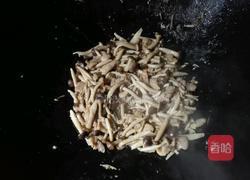 蟹味菇滑肉的做法图解6