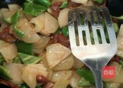 青椒肉炒土豆片的做法图解3