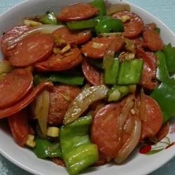 青椒炒香肠的做法[图]