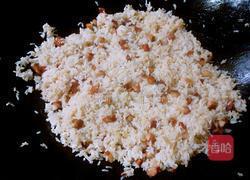 叉烧包菜炒饭的做法图解6