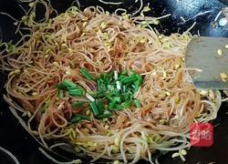 黄豆芽炒条的做法图解6