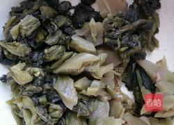 酸菜鸭血的做法图解1