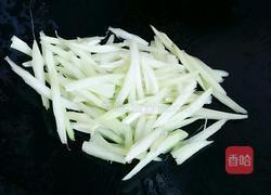 芹菜土豆丝的做法图解5