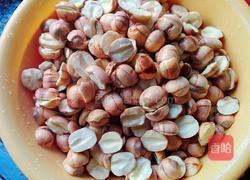 莲子糖水的做法图解2