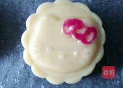 kitty 猫椰汁奶油蛋黄酱月饼的做法图解10