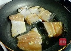 香煎扁鱼的做法图解4