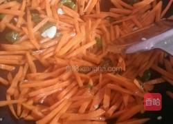 猪肉炒胡萝卜的做法图解4