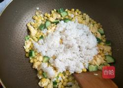 蛋炒饭的做法图解5