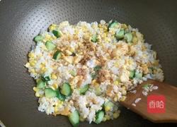 蛋炒饭的做法图解6
