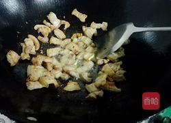 五花肉炒花菜的做法图解5