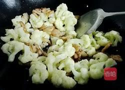 五花肉炒花菜的做法图解7