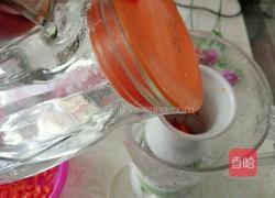 榨胡萝卜蜂蜜汁的做法图解3