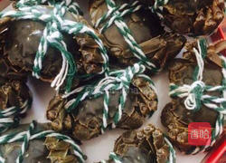 清蒸大闸蟹的做法图解1