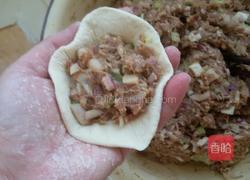 洋葱羊肉包子的做法图解4