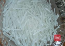 白玉萝卜汤的做法图解1