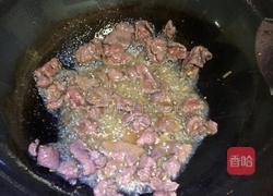 牛肉炒苦瓜的做法图解3
