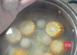 玉米菠菜丸子汤的做法图解5