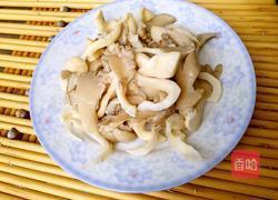 平菇土鸡汤煲的做法图解1