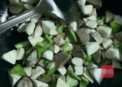 鸡腿菇烧贡丸的做法图解6