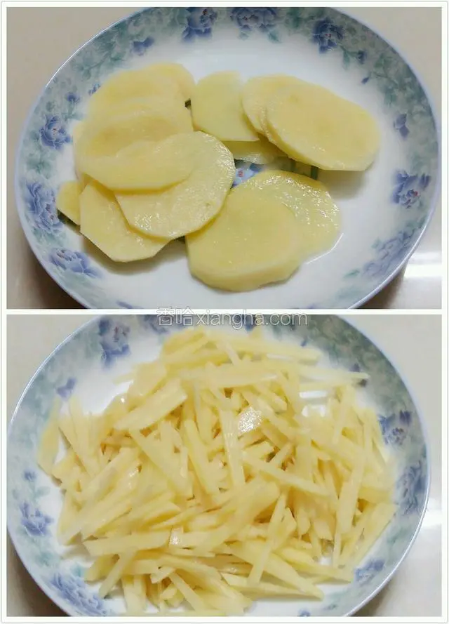 土豆洗掉表面的泥土后去皮，先切薄片，再切成丝。