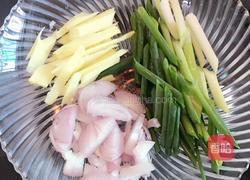 姜葱鸡的做法图解2