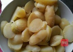 煎洋芋的做法图解1