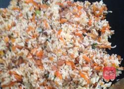 胡萝卜炒饭的做法图解12