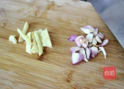 鲍鱼汁蒸豆腐的做法图解3