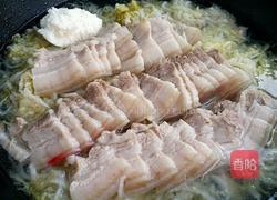 酸菜猪肉炖粉条的做法图解7