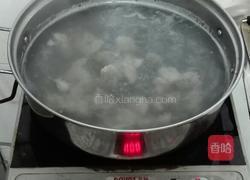 木瓜红枣排骨汤的做法图解3