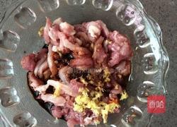 金针菇炒肉丝的做法图解2