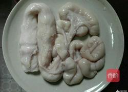 爆炒生肠的做法图解1