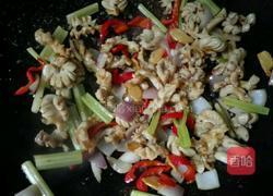 爆炒生肠的做法图解10