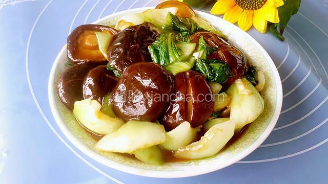 蚝油香菇油菜