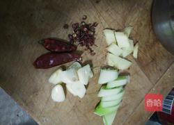 杏鲍菇小炒肉的做法图解5