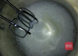 戚风蛋糕的做法图解8