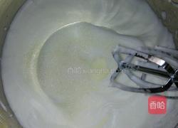 戚风蛋糕的做法图解10
