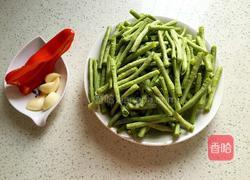 清炒豆角的做法图解1