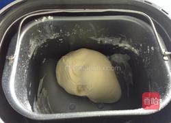 毛毛虫面包的做法图解1