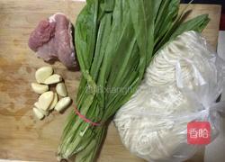 肉末油泼面的做法图解1