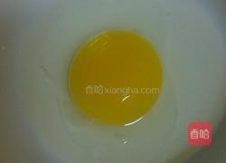 海蛏炒蛋的做法图解2