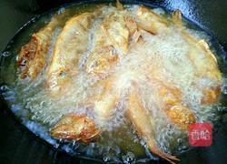 糖醋小黄鱼的做法图解6