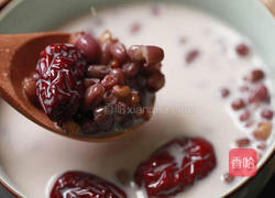 红豆薏仁牛奶粥的做法图解5