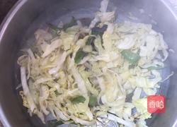 圆白菜素炒面的做法图解5