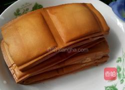 熏干炒香芹的做法图解1