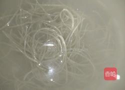 白菜炖粉条豆腐的做法图解3