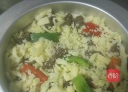 韩国烤肉披萨的做法图解4