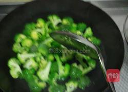 蒜蓉西兰花的做法图解2